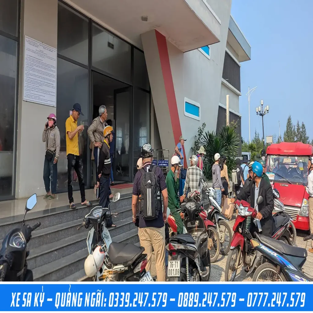 xe ôm tại cảng sa kỳ đi lý sơn