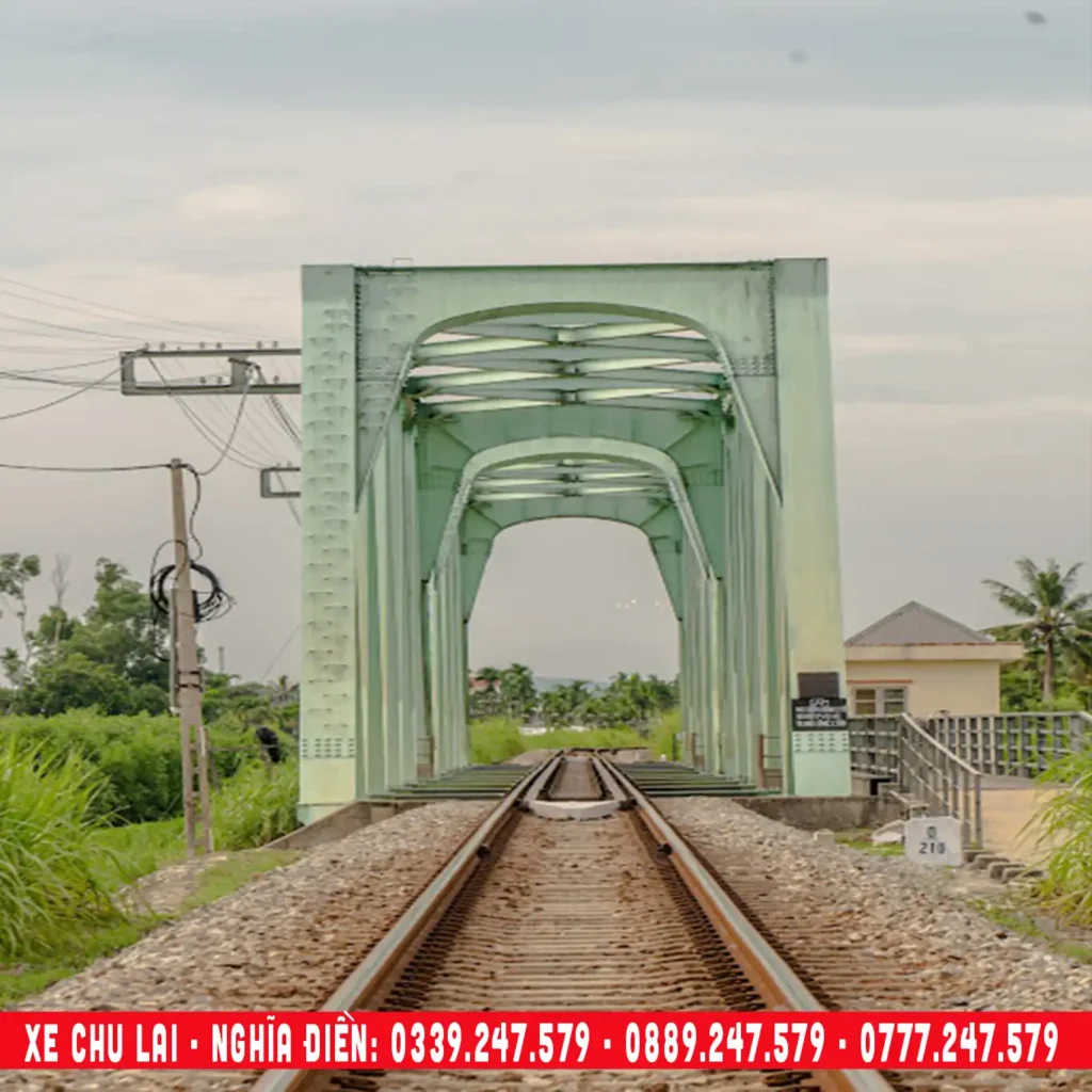 cầu đường sắt nghĩa an tư nghĩa. đặt xe ghép chu lai đi nghĩa điền qua số 0889247579