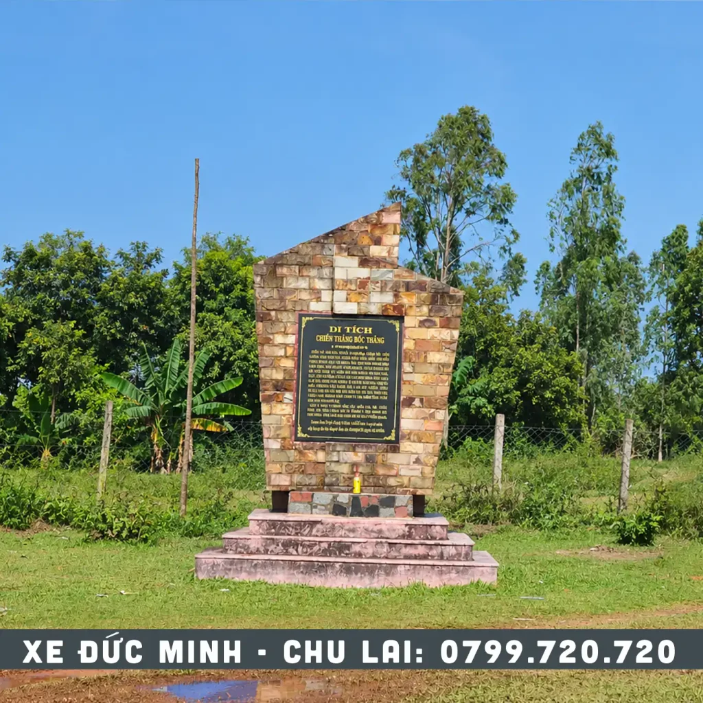 di tích chiến thắng giặc mỹ rộc trảng ở đức minh mộ đức